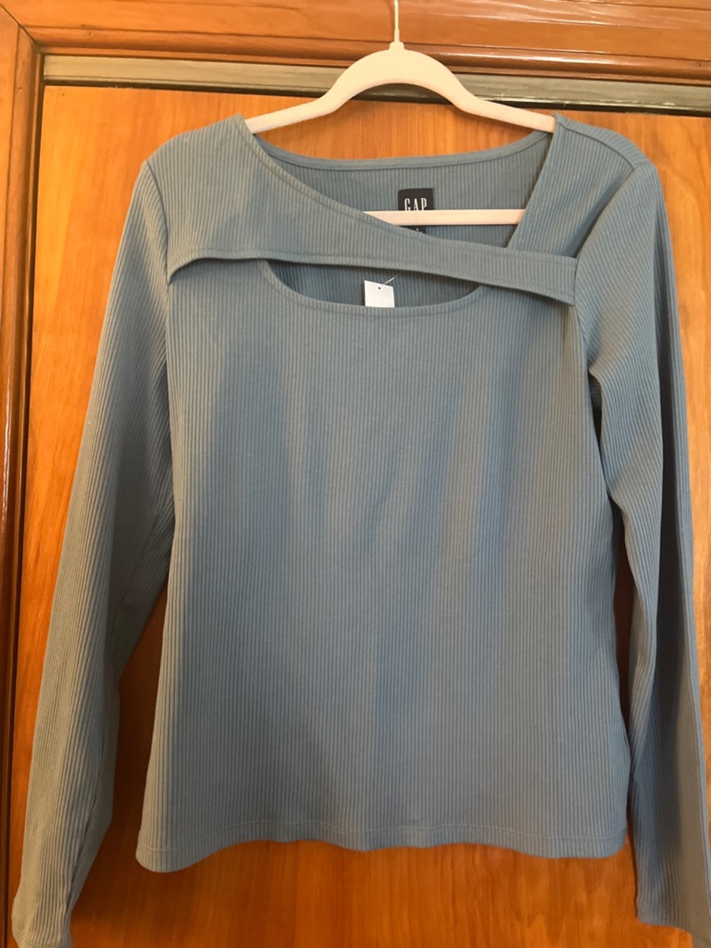 GAP Women's Dusty Blue Ribbed Long-Sleeve Top with Cutout